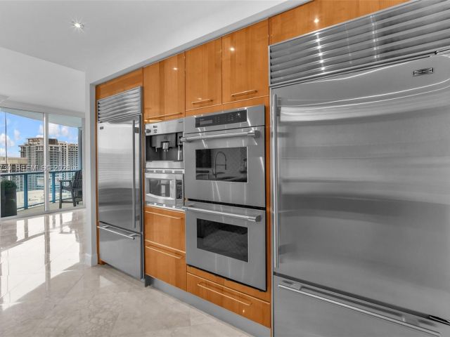 Apartment for sale  Unit #3706 - photo 6673273