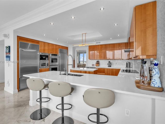 Apartment for sale  Unit #3706 - photo 6673283