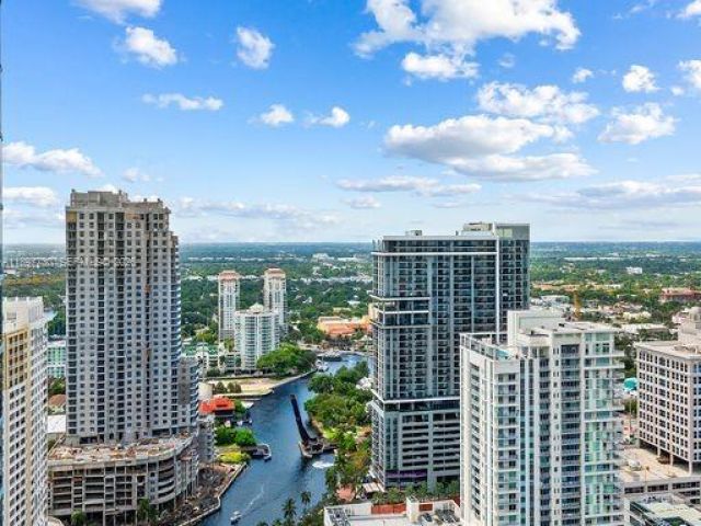 Apartment for sale  Unit #3706 - photo 6673287