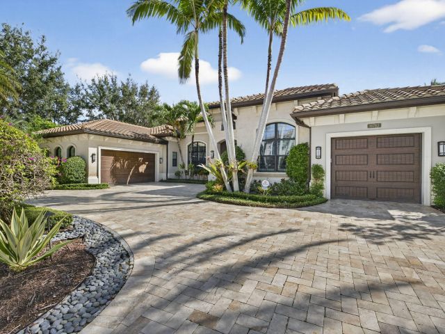 Home for sale at 16762 Crown Bridge Drive - photo 6683473