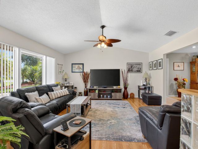 Home for sale at 17705 Maplewood Drive - photo 6688931