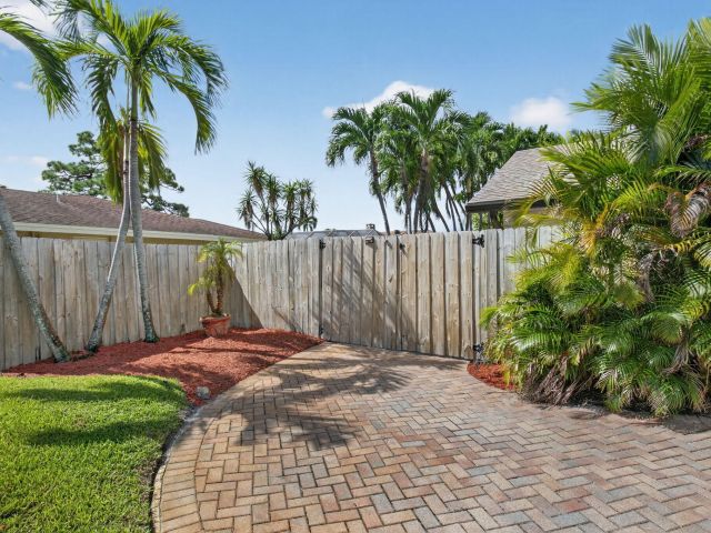 Home for sale at 17705 Maplewood Drive - photo 6688939