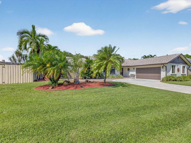 Home for sale at 17705 Maplewood Drive - photo 6688940