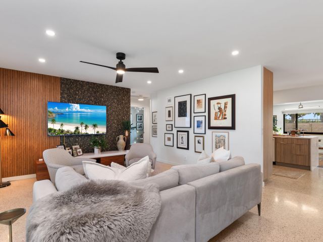 Home for sale at 500 SE 4th Street - photo 6700451