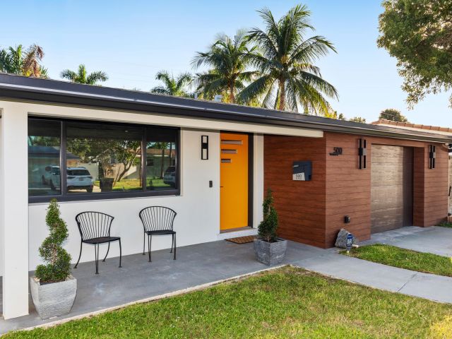 Home for sale at 500 SE 4th Street - photo 6700454