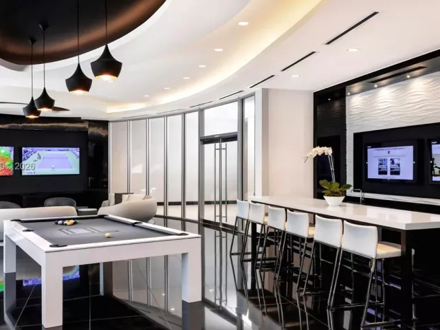 3-bedroom condo for sale in Miami - 851 NE 1st Ave 4107 - MondialRealty