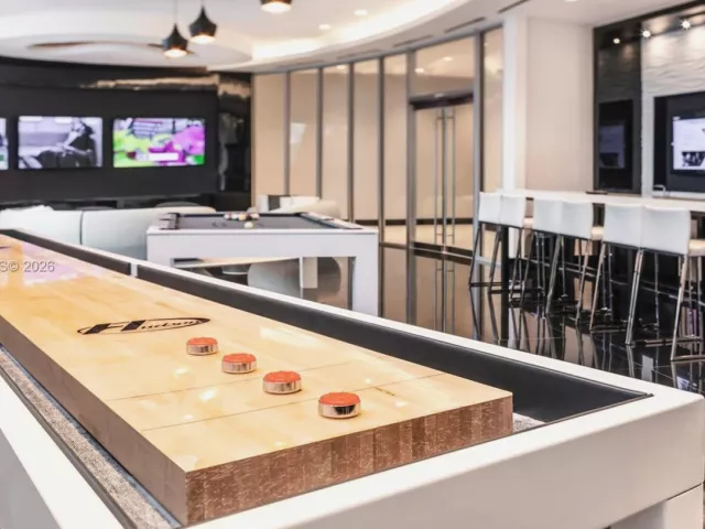 3-bedroom condo for sale in Miami - 851 NE 1st Ave 4107 - MondialRealty