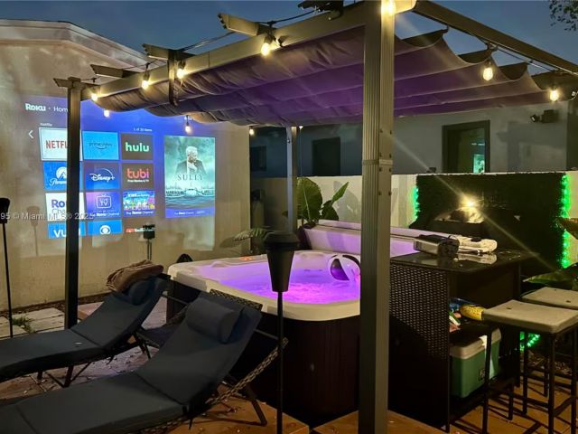 2-bedroom home for rent in Miami - 3132 NW 43rd St - MondialRealty