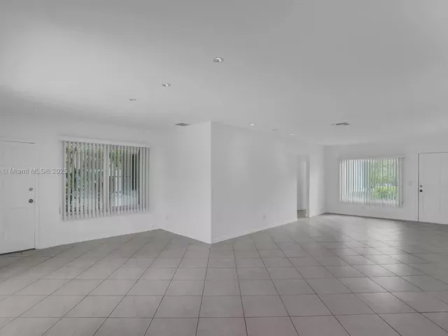 3-bedroom home for rent in Surfside - 8851 Byron Ave - MondialRealty