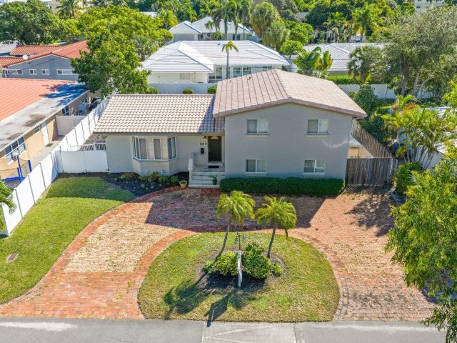 Home for sale at 4850 NE 28th Avenue - photo 6687139