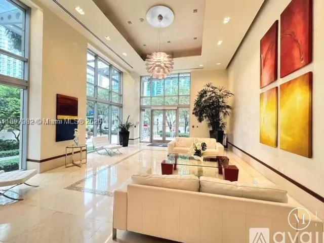 1-bedroom condo for sale in Miami - 1050 Brickell Ave 414 - MondialRealty