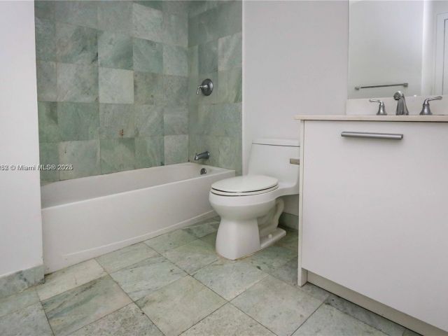 Apartment for sale  Unit #414 - photo 6686340