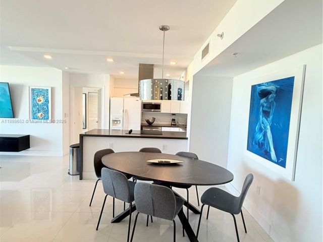 Apartment for sale  Unit #909 - photo 6684148