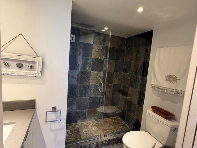 Apartment for sale  Unit #909 - photo 6684152