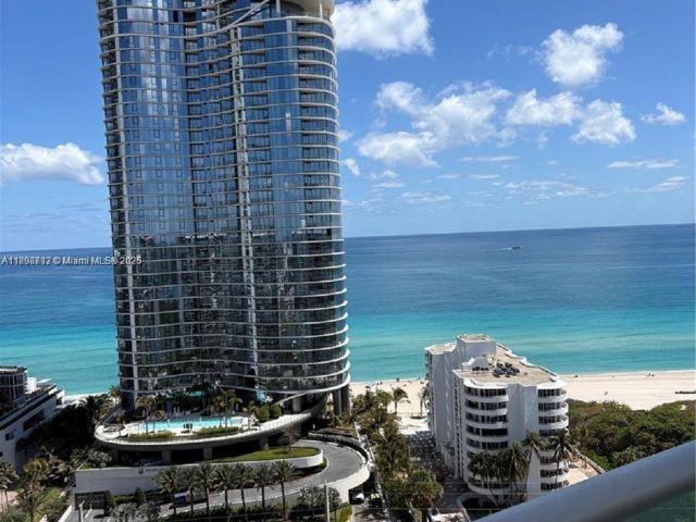 Apartment for sale  Unit #PH11 - photo 6681812