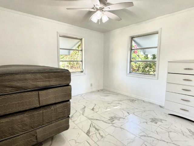 Home for sale at 802 Lytle Street - photo 6676333