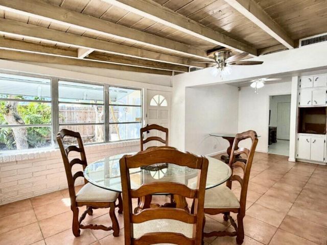 Home for sale at 802 Lytle Street - photo 6676339