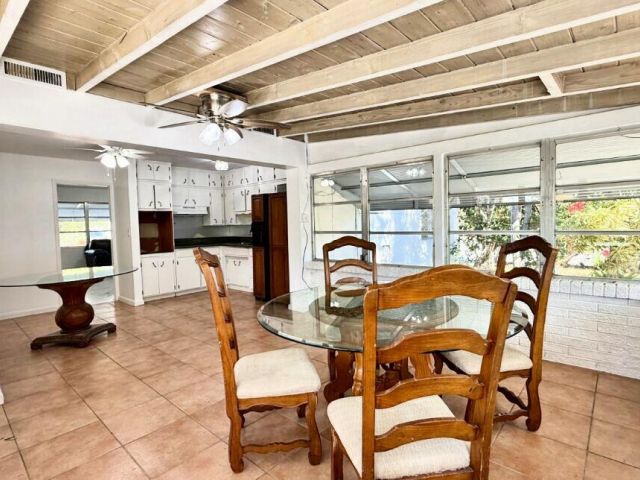 Home for sale at 802 Lytle Street - photo 6676341