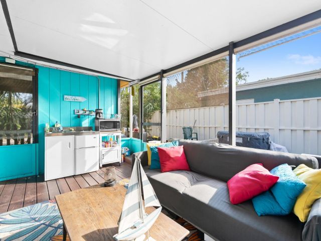 Home for sale at 1140 SW 9th Avenue - photo 6687554