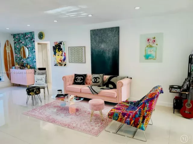 Home for rent at 9240 Byron Ave - photo 6679992