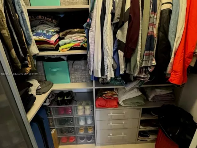 Home for rent at 9240 Byron Ave - photo 6679979