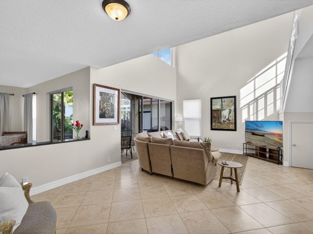 Home for rent at 8400 Heritage Club Drive - photo 6731716