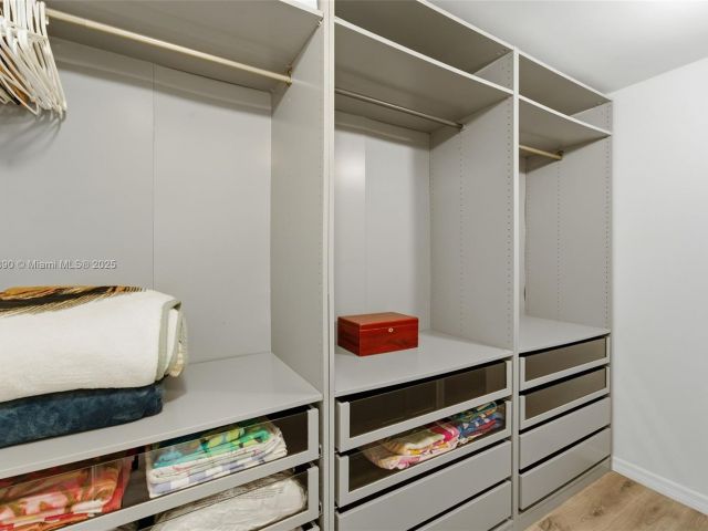 Apartment for rent  Unit #A-2655 - photo 6679336