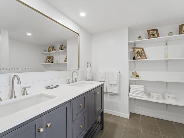 Apartment for rent  Unit #A-2655 - photo 6679340