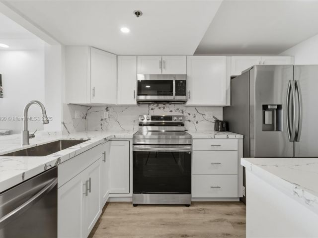 Apartment for rent  Unit #A-2655 - photo 6679349