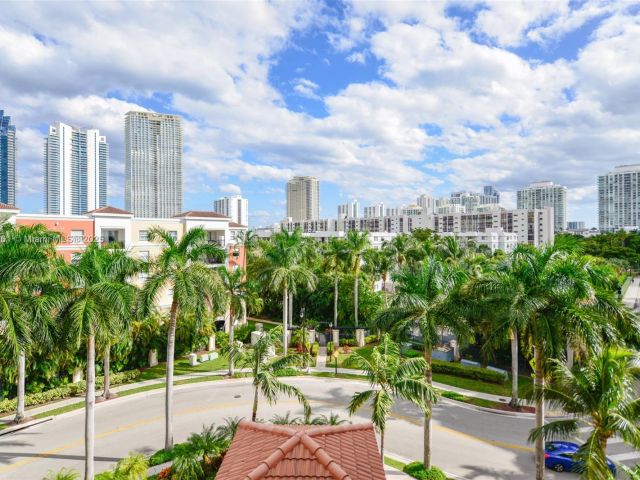 Apartment for sale  Unit #1614 - photo 6681546