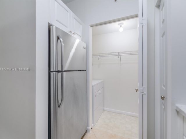 Apartment for sale  Unit #1614 - photo 6751737