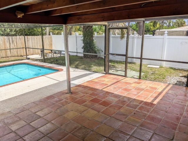 Home for sale at 299 NW 12th Street - photo 6703291