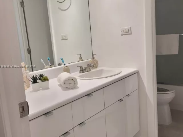 condo for sale in Miami Beach - 2301 Collins Ave 736 - MondialRealty