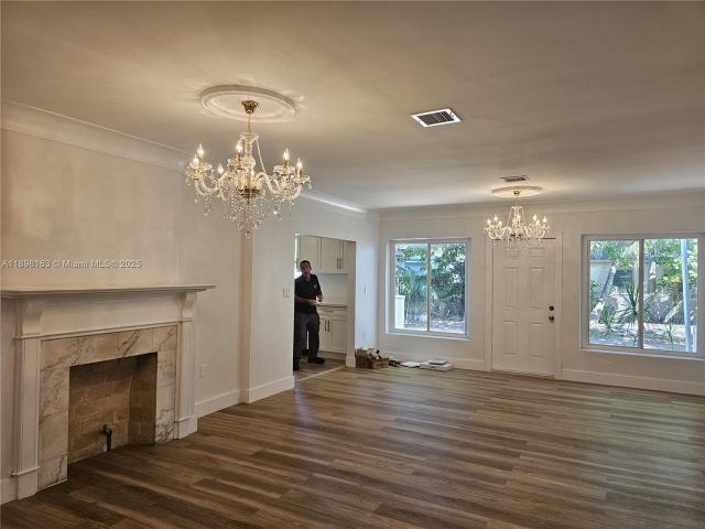 Home for sale at 1915 Normandy Drive - photo 7468464