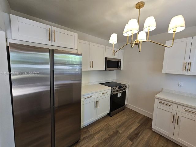 Home for sale at 1915 Normandy Drive - photo 7468466