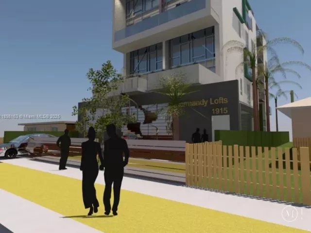 3-bedroom home for sale in Miami Beach - 1915 Normandy Drive - MondialRealty