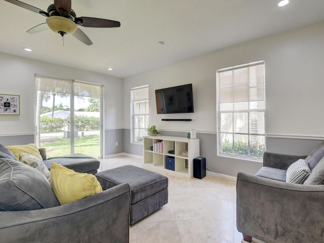 Home for sale at 1489 E Bexley Park Drive - photo 6680895