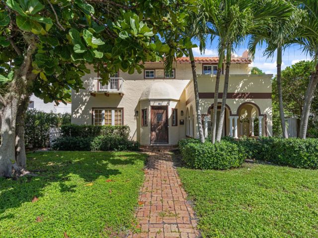 Home for sale at 419 30th Street - photo 6728774