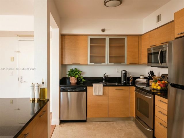 Apartment for sale  Unit #416 - photo 7445968