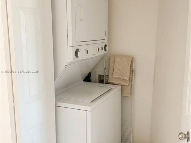 Apartment for sale  Unit #416 - photo 7445976