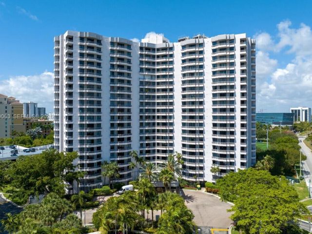 Apartment for sale  Unit #416 - photo 7445984