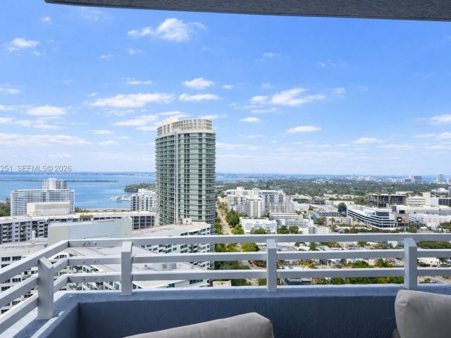 Apartment for sale  Unit #2601 - photo 6681498