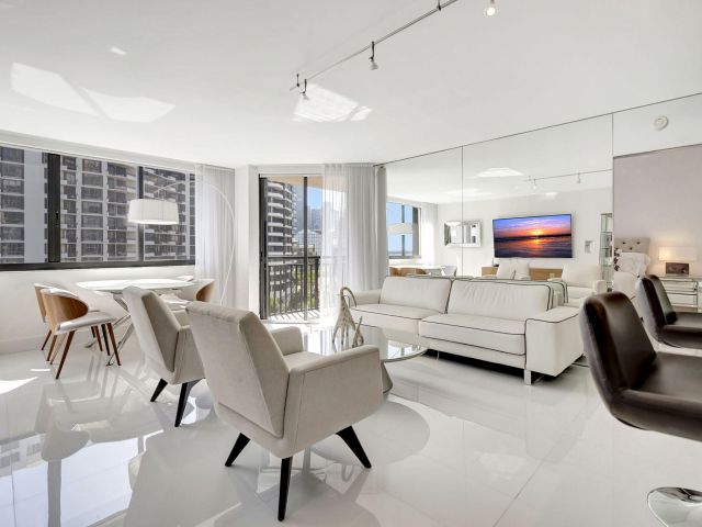 Apartment for sale  Unit #919 - photo 6681640