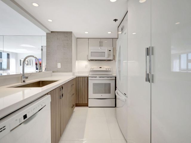 Apartment for sale  Unit #919 - photo 6681644