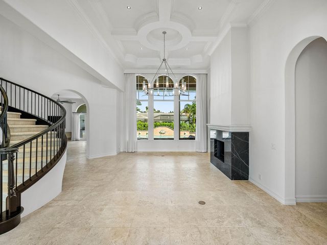 Home for sale at 2124 W Maya Palm Drive - photo 6698071