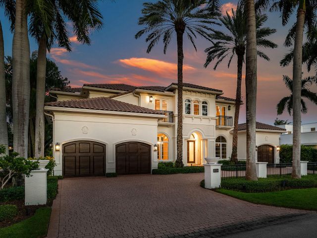 Home for sale at 2124 W Maya Palm Drive - photo 6698078