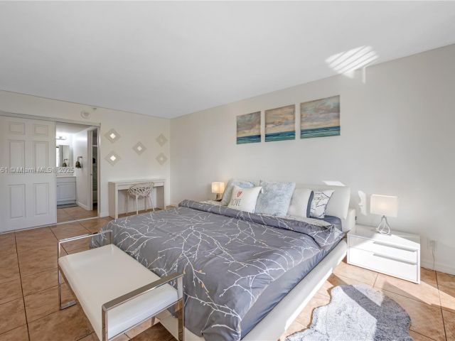 Apartment for sale  Unit #511 - photo 6679304