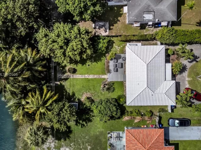 Home for sale at 1860 NE 157th Ter - photo 6679064