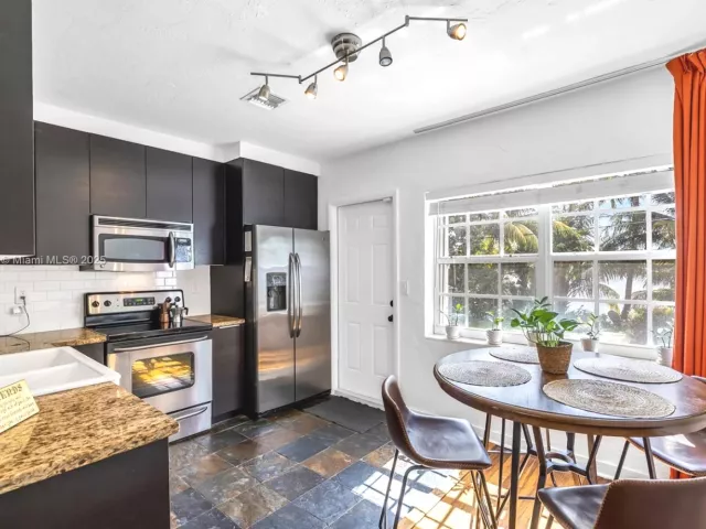 Home for sale at 1860 NE 157th Ter - photo 6679054