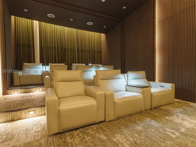 5-bedroom condo for sale in Miami - 700 NE 24th St 5401 - MondialRealty